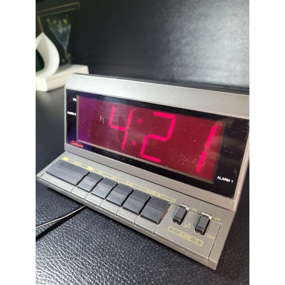 Vintage Sunbeam Digital LED Dual Alarm Clock with Snooze - Manual 887-36 Tested
